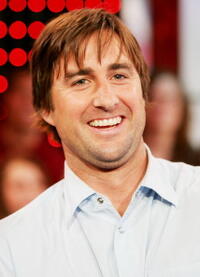 Luke Wilson at the MTV's Total Request Live.