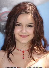 Ariel Winter at the premiere of "Cats and Dogs."