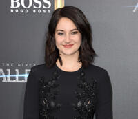 Check out the cast of the New York premiere of 'The Divergent Series: Allegiant'