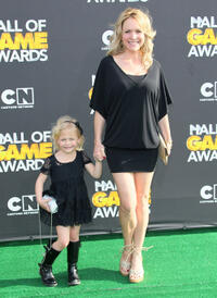 Alyvia Alyn Lind and Barbara Alyn Woods at the 2nd Annual Cartoon Network Hall of Game Awards in California.