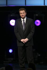 Robert Wuhl at the 2007 Writers Guild Awards.