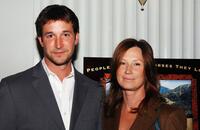 Noah Wyle and his wife Tracy Warbin at the "People We Know, Horses They Love" book launch party.