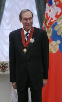 Oleg Yankovsky at the ceremony in Moscow.