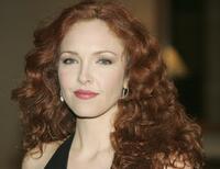 Amy Yasbeck at the 12th Annual "Rock and Royalty to Erase MS" and Tommy Hilfiger Fashion Show.