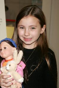 Rhiannon Leigh Wryn at the doll signing to celebrate the premiere of "The Last Mimzy."