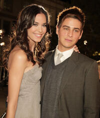 Odette Yustman and Trevor Wright at the L.A. premiere of "Cloverfield."