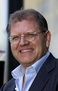 Robert Zemeckis getting his star on the Hollywood Walk of Fame. 