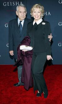 Tom Bosley and his wife Patricia Carr at the Hollywood premiere of "Memoirs Of A Geisha".