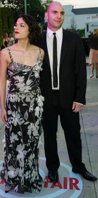 Selma Blair and Ahmet Zappa at the 2004 Vanity Fair Oscar Party.