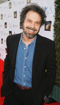 Edward Zwick at the MENTOR LA's Promise Gala honoring Tom Cruise.