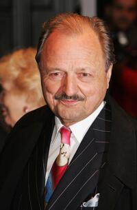 Peter Bowles at the world premiere of "The Bank Job."