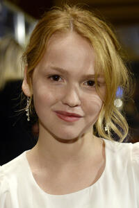 Talitha Bateman at the AwesomenessTV fan screening of 'The 5th Wave' in Los Angeles.
