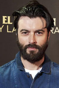 Javier Rey at the "El Pelotari Y La Fallera" premiere in Madrid.