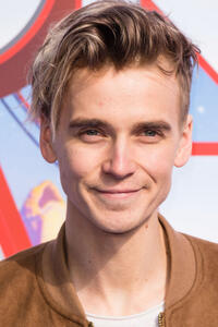 Joe Sugg at the "Wonder Park" gala screening in London.