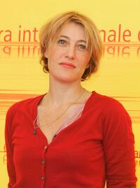 Valeria Bruni-Tedeschi at the 61st Venice Film Festival for the photocall of "5x2 (Cinq Fois Deux)."