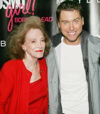 Helen Gurley Brown and Lance Bass at the 2007 CosmoGIRL! Born to Lead Awards.