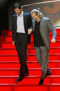 Jeff Bridges and Tod Williams at the 52nd San Sebastian International Film Festival.