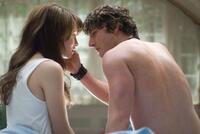 Emily Browning as Anna and Jesse Moss as Matt in "The Uninvited."