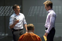 Tom Hardy as Tuck and Chris Pine as FDR Foster in ``This Means War.''