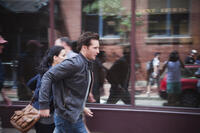 Jaimie Alexander as Lucy and Peter Facinelli as Bobby in ``Loosies.''