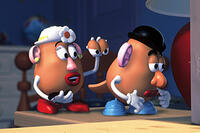 Mrs. Potato Head packs angry eyes with Mr. Potato Head 'just in case' in Disney's Toy Story 2