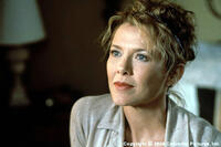 Annette Bening as Susan Hart in "What Planet Are You From?"