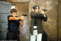 Parker (Ryan Phillippe) and Longbaugh (Benicio Del Toro) in "The Way of the Gun."