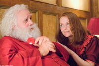 Paul Giamatti and Miranda Richardson in "Fred Claus."