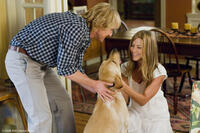 Owen Wilson as John and Jennifer Aniston as Jenny in "Marley & Me."