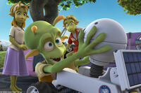 Skiff (voiced by Seann William Scott) and (Back) Neera (voiced by Jessica Biel) in "Planet 51."