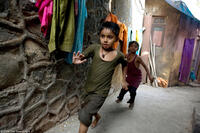  Ayush Mahesh Khedekar as youngest Jamal and Azharuddin Mohammed Ismail as youngest Salim in "Slumdog Millionaire."