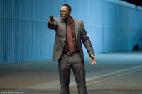 Idris Elba as Gordon in "Takers."