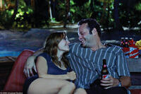  Malin Akerman as Ronnie and Vince Vaughn as Dave in "Couples Retreat."