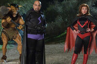 Bobby "Slim" Jones as Cretan, Jon Polito as Captain Sludge and Christine Lakin as Red in "Super Capers."