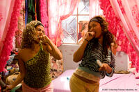 Daniela Schmidt as Yesenia and Maya Zapata as Francisca in "Casi Divas."