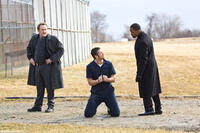 Colm Meaney as Det. Dunnigan, Gerard Butler as Clyde Shelton and Jamie Foxx as Nick Rice in "Law Abiding Citizen."