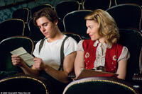 Zac Efron as Richard Samuels and Claire Danes as Sonja Jones in "Me and Orson Welles."