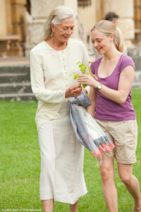 Vanessa Redgrave as Claire and Amanda Seyfried as Sophie in "Letters to Juliet."