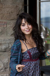 Vanessa Hudgens as Linda in "Beastly."