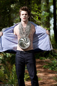 A scene from the film "Vampires Suck."