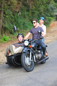 Paul ``Big Show'' Wight as Walter, Mark Feuerstein as Eddie and Melora Hardin as Mary in "Knucklehead."