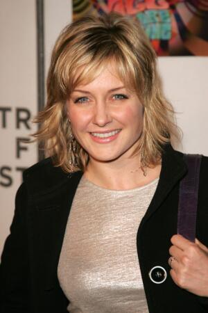 Amy Carlson
