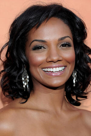Mekia Cox