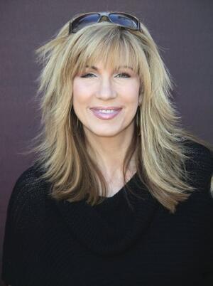 Leeza Gibbons