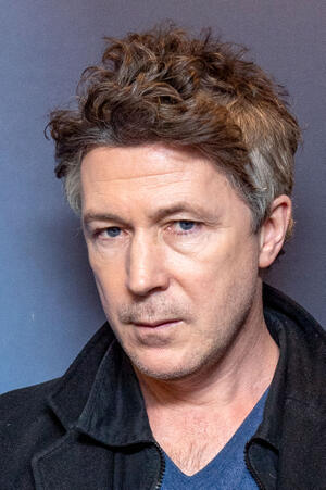 Aidan Gillen