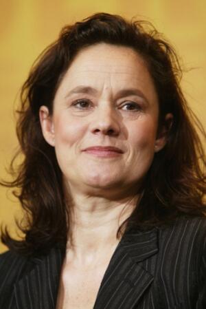Pernilla August