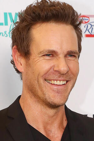 Aaron Jeffery