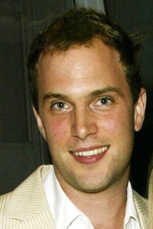 Daniel Lapaine