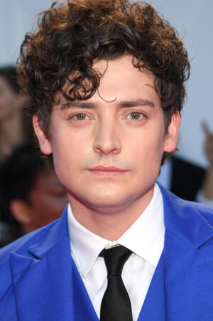 Aneurin Barnard