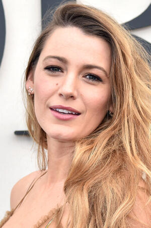 Blake Lively, Biography, Movies & News